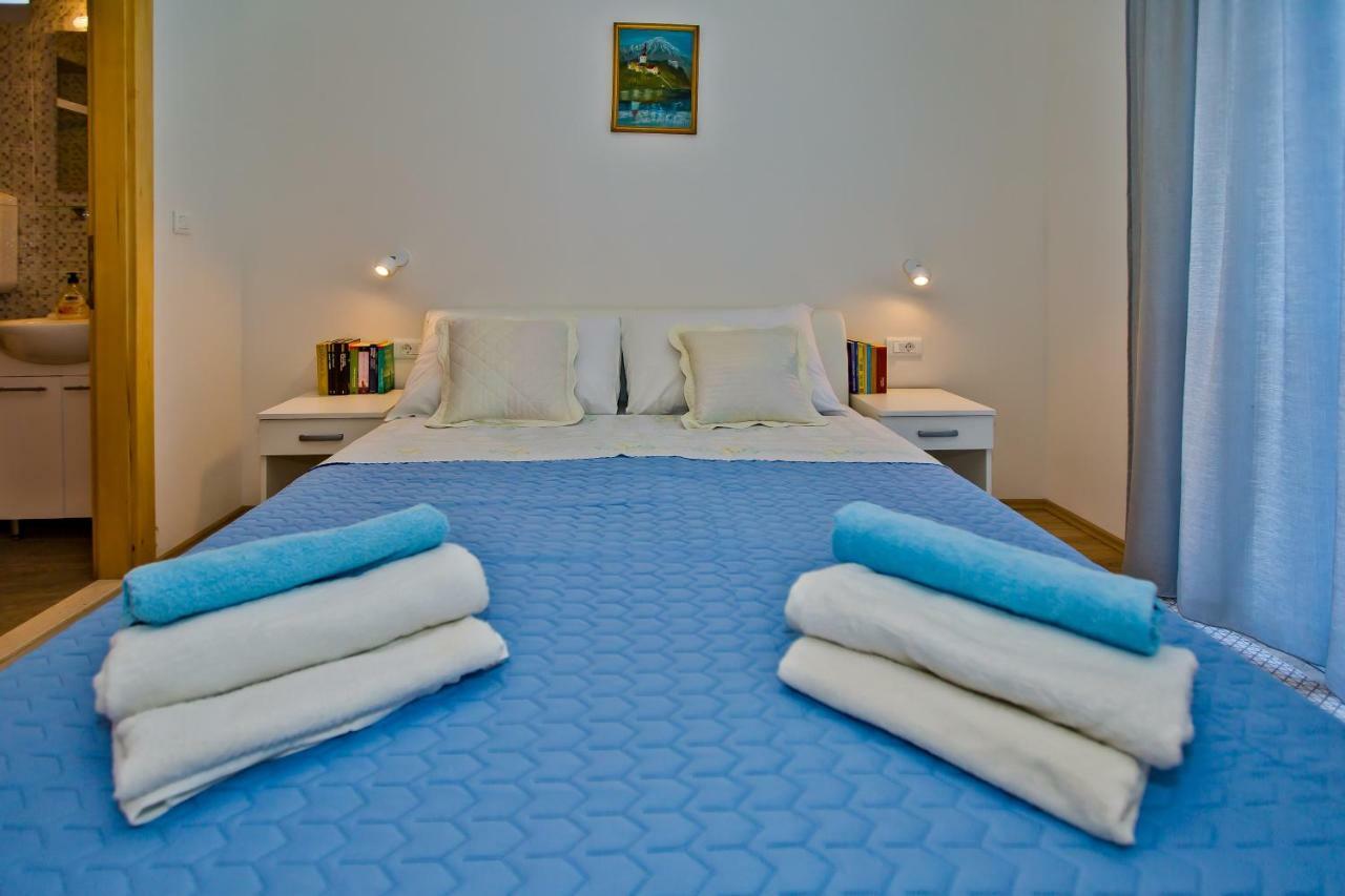 Apartment Matic Ograde Hvar Town Exterior foto